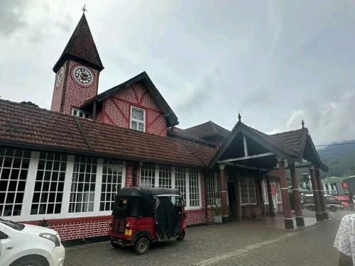 Nuwaraeliya Post Office